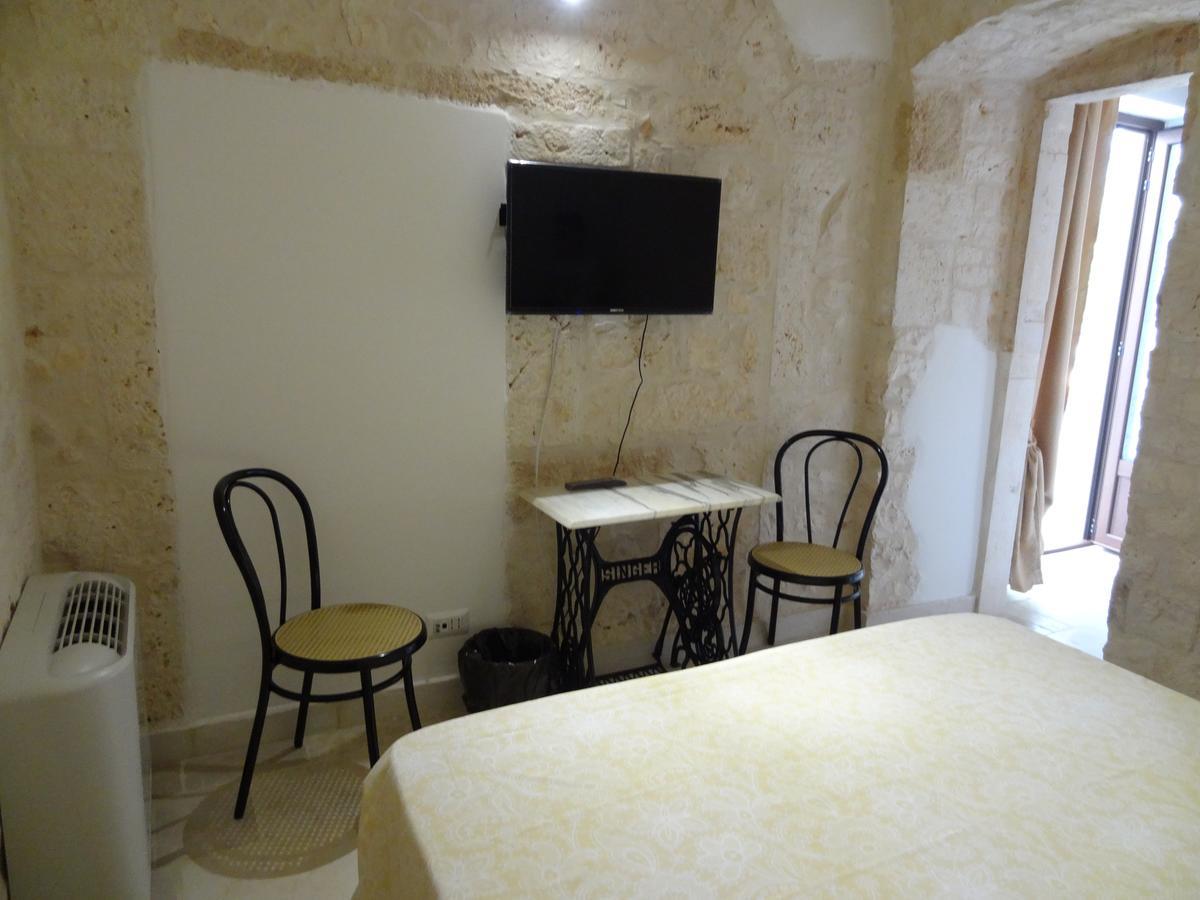 Bed and Breakfast L'Antico Casolare Кастеллана-Гротте Экстерьер фото